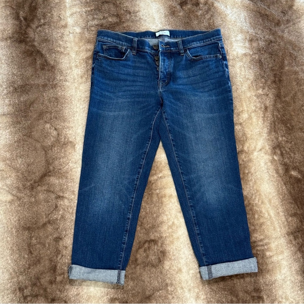 LOFT Outlet Cropped Straight Legged Jeans Size 6